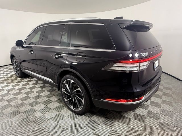 2025 Lincoln Aviator Reserve photo 4