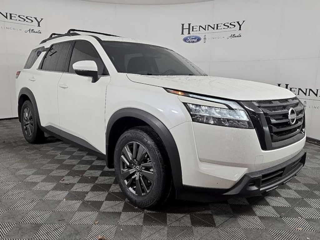 Used 2022 Nissan Pathfinder SV SUV