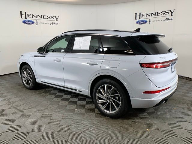 2025 Lincoln Corsair Grand Touring photo 4