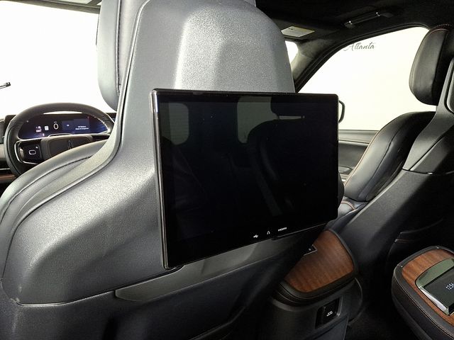 2025 Lincoln Navigator Black Label - Photo 10