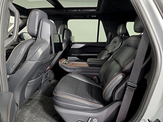 2025 Lincoln Navigator Black Label - Photo 7