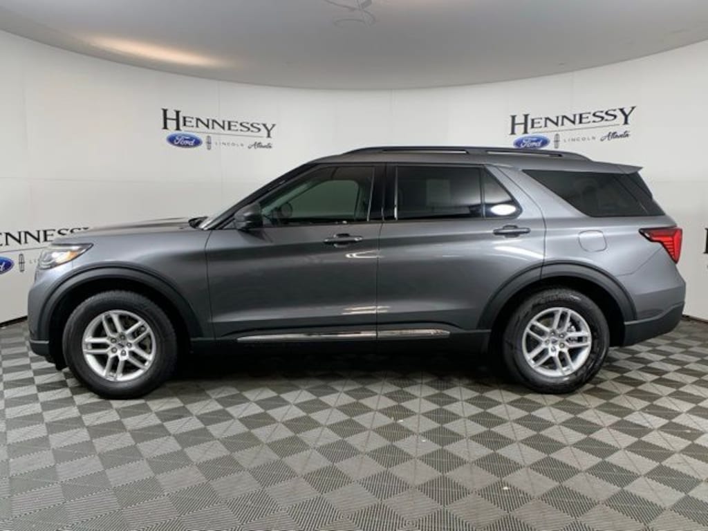 Used 2025 Ford Explorer Active SUV