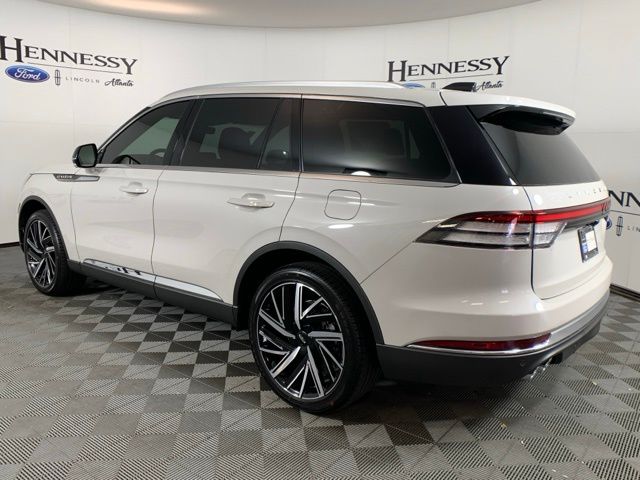 2025 Lincoln Aviator Reserve photo 4
