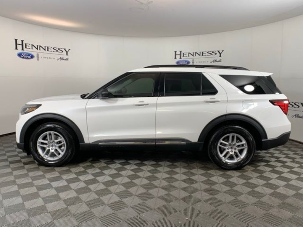 Used 2025 Ford Explorer Active SUV