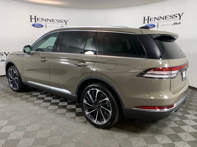 2025 Lincoln Aviator Reserve photo 4