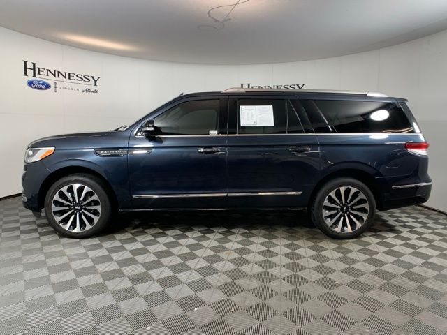 2022 Lincoln Navigator L Reserve photo 2