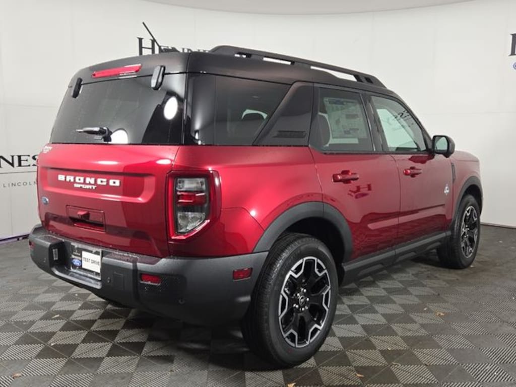 Used 2025 Ford Bronco Sport Outer Banks SUV
