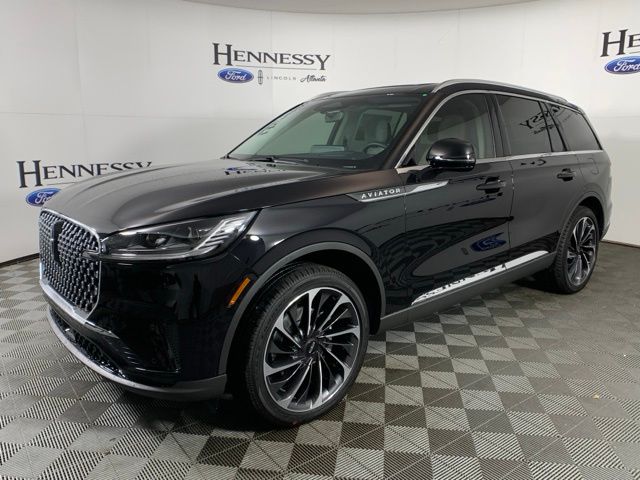 2025 Lincoln Aviator Reserve photo 2