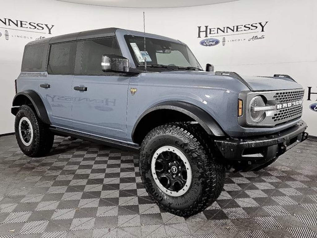 Used 2025 Ford Bronco Badlands SUV