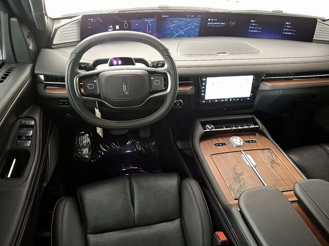 2025 Lincoln Navigator Black Label - Photo 11