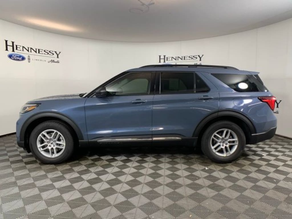 Used 2025 Ford Explorer Active SUV