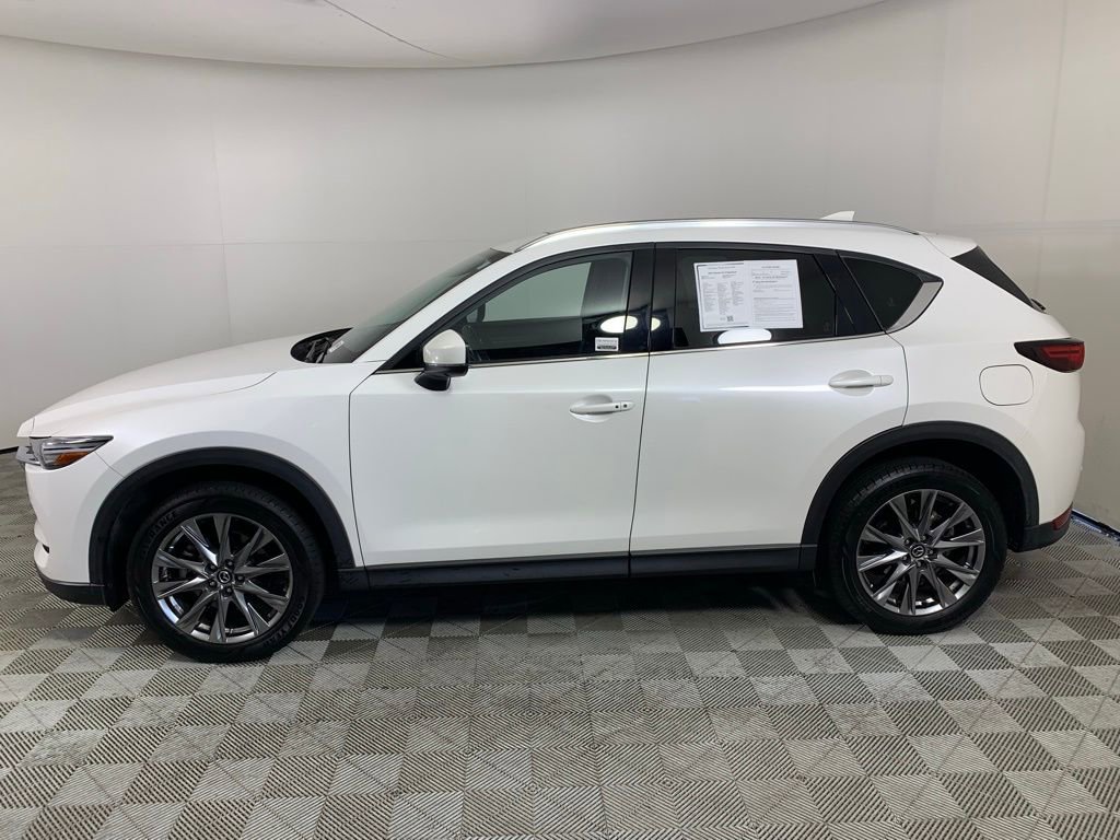2021 Mazda CX-5 Signature photo 3