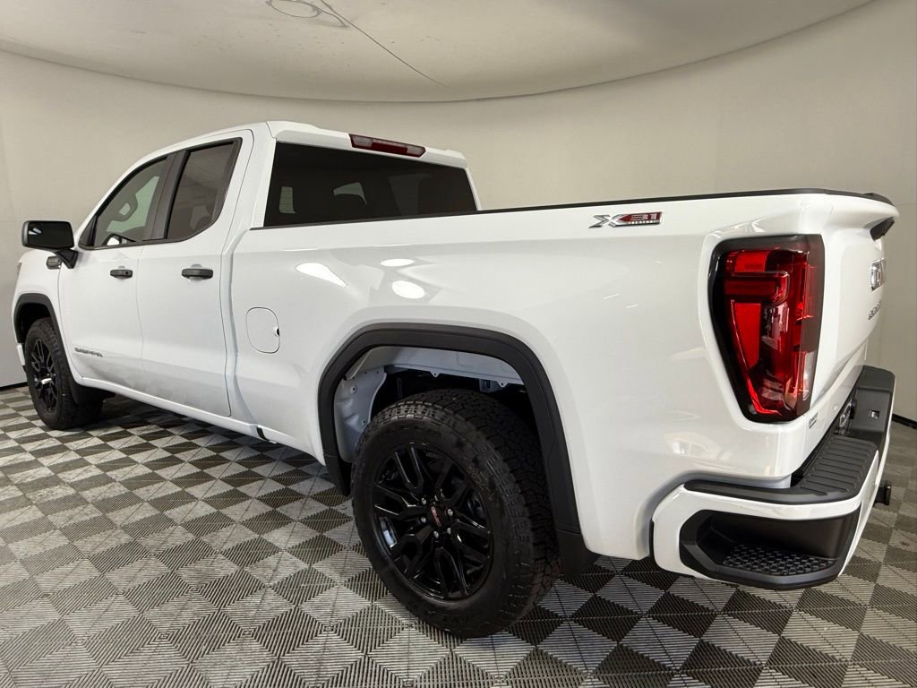 2025 Gmc Sierra 1500 Pro photo 2