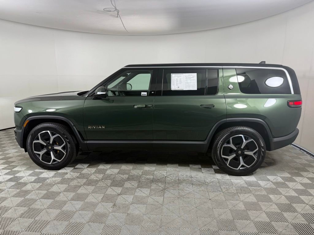 2023 Rivian R1S Adventure photo 4