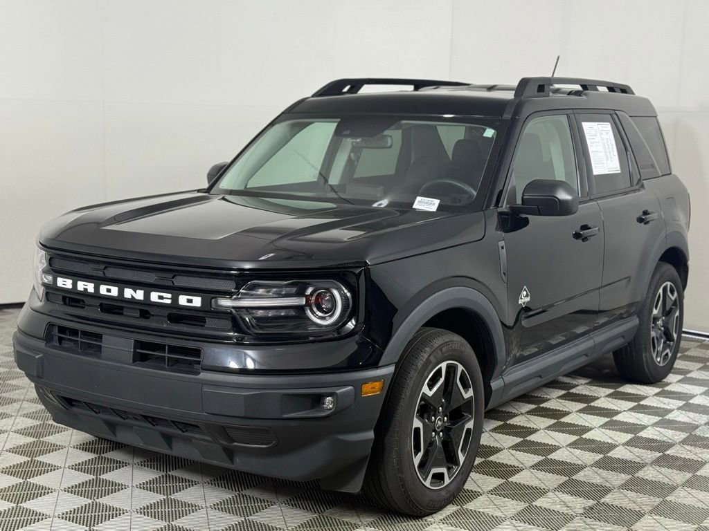 2023 Ford Bronco Sport Outer Banks photo 3