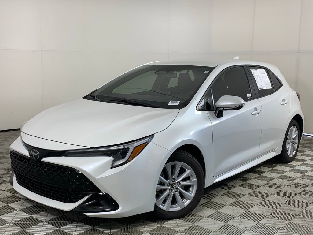 2023 Toyota Corolla SE photo 2