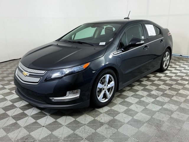 2015 Chevrolet Volt photo 2