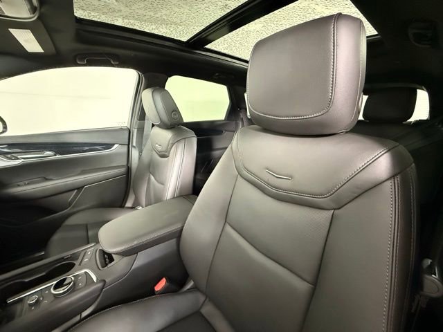 2025 Cadillac XT5 Premium Luxury photo 4