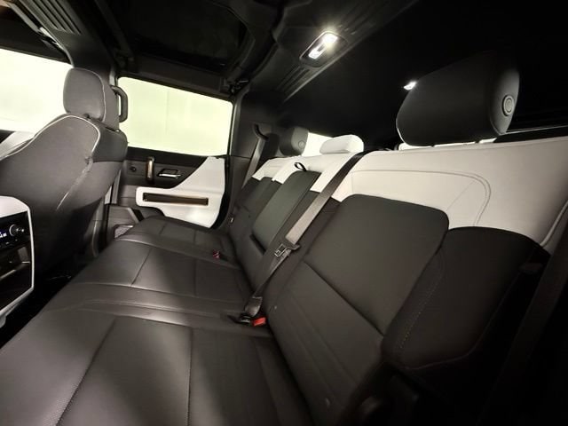 2024 GMC HUMMER EV 3X - Photo 37