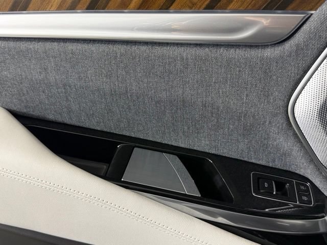 2026 Cadillac Escalade ESV Platinum Sport - Photo 26