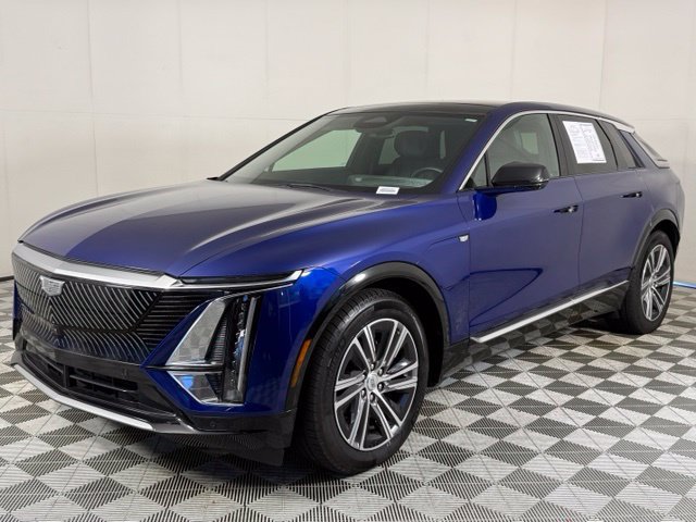 Used 2024 CADILLAC LYRIQ Luxury 2 SUV