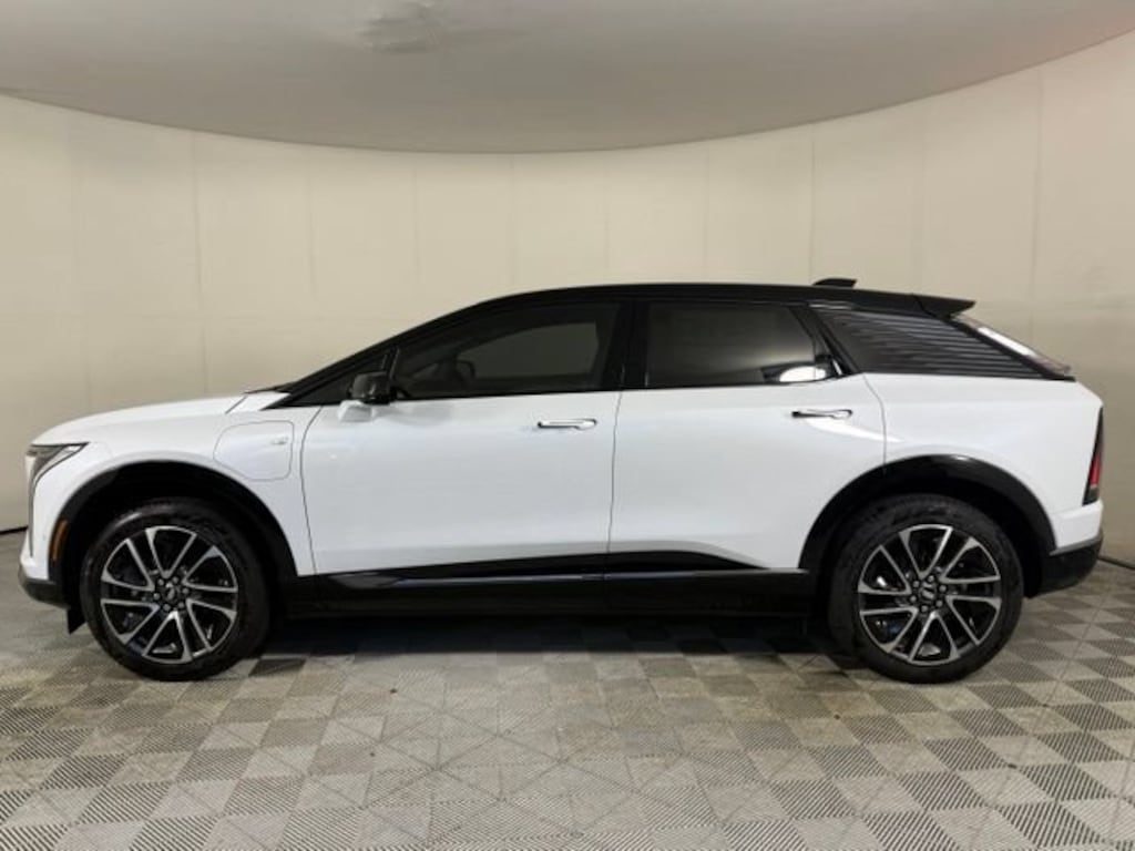 New 2027 CADILLAC OPTIQ Sport SUV