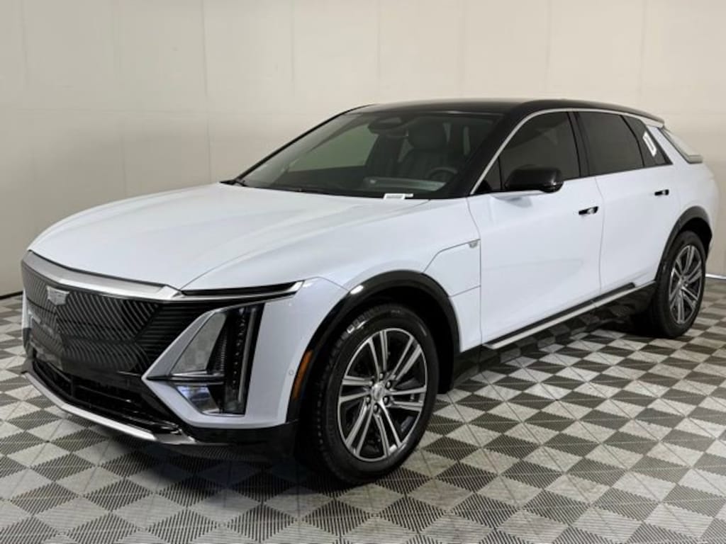 New 2026 CADILLAC LYRIQ Luxury SUV
