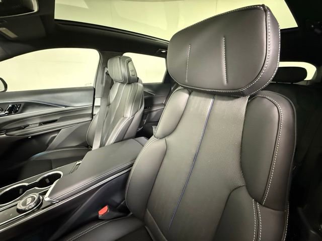 2026 Cadillac Lyriq Sport photo 4