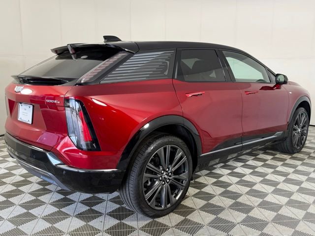 2026 Cadillac OPTIQ Premium Sport - Photo 8