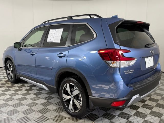 2021 Subaru Forester Touring photo 4