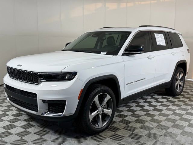 2022 Jeep Grand Cherokee Limited photo 2