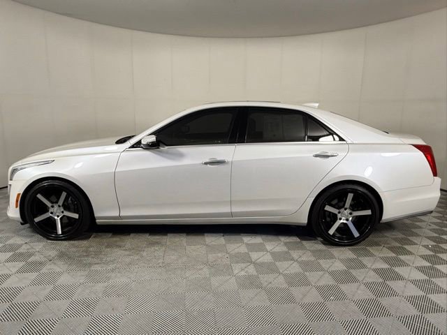 2019 Cadillac CTS Luxury photo 2
