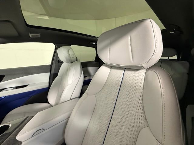 2026 Cadillac OPTIQ Premium Sport - Photo 10