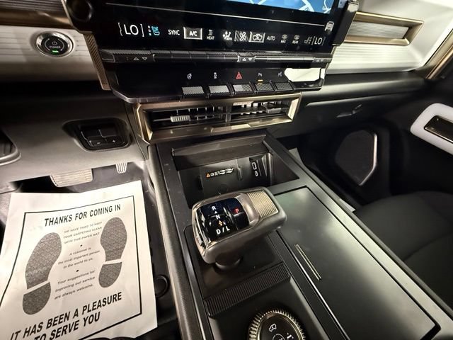 2024 GMC HUMMER EV 3X - Photo 28