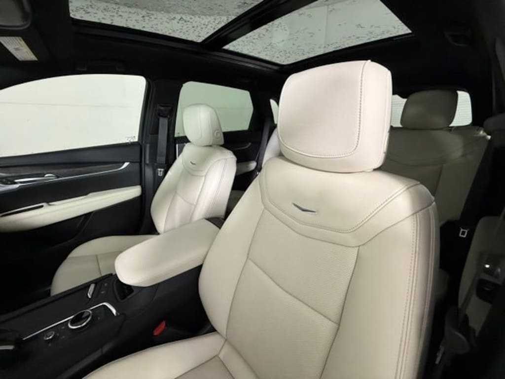 New 2026 CADILLAC XT5 Sport SUV