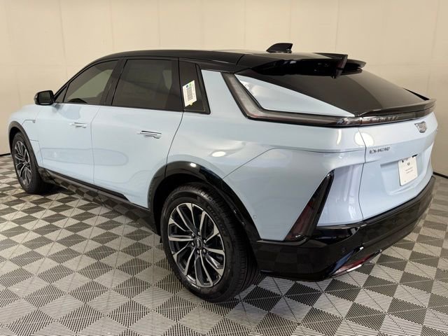 2026 Cadillac Lyriq Sport photo 3