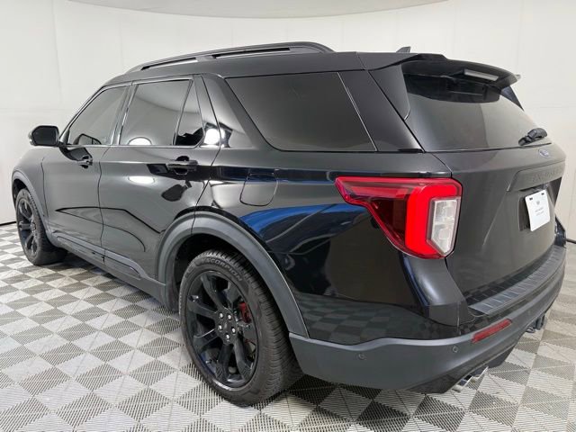 2022 Ford Explorer ST photo 4