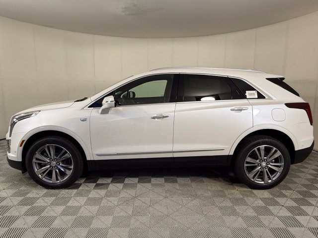 New 2026 CADILLAC XT5 Premium Luxury SUV