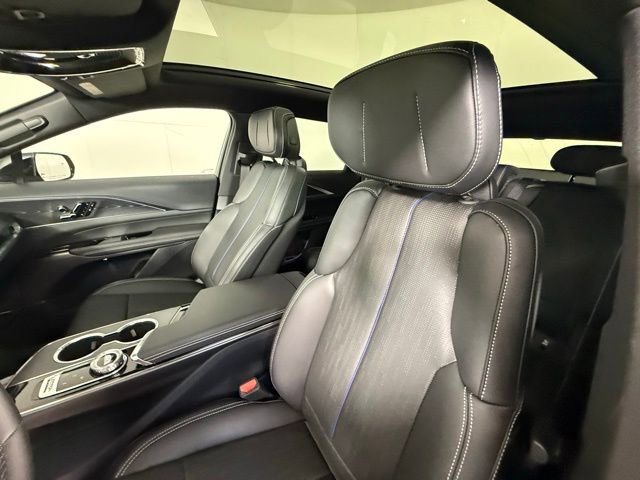 2026 Cadillac LYRIQ Sport - Photo 14