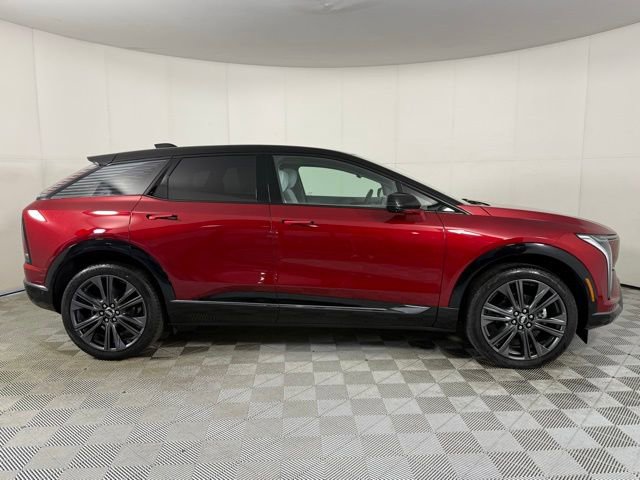 2026 Cadillac OPTIQ Premium Sport - Photo 7