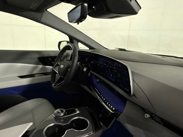 2026 Cadillac OPTIQ Premium Sport - Photo 32