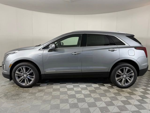 2026 Cadillac XT5 Premium Luxury photo 3