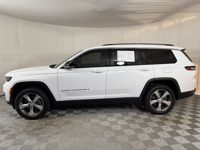 2022 Jeep Grand Cherokee Limited photo 3