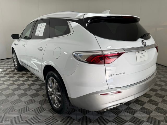 2023 Buick Enclave Essence photo 4