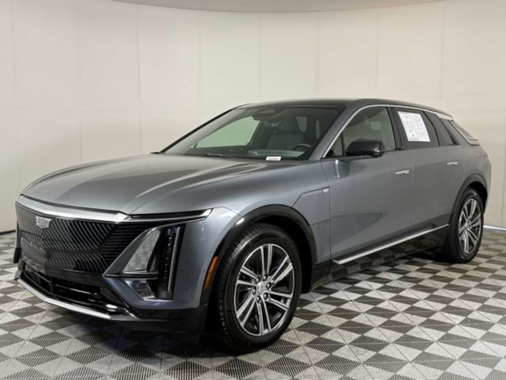 Certified 2023 CADILLAC LYRIQ Luxury SUV