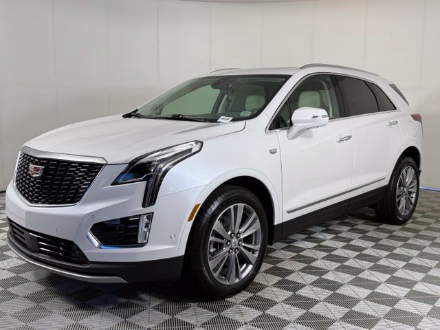 New 2026 CADILLAC XT5 Premium Luxury SUV