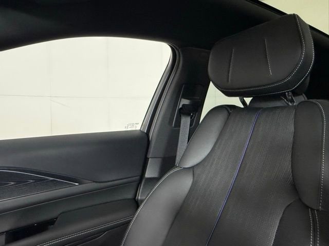 2026 Cadillac LYRIQ Sport - Photo 21