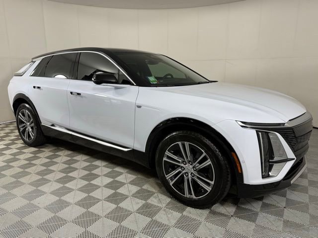 2026 Cadillac Lyriq Luxury photo 4