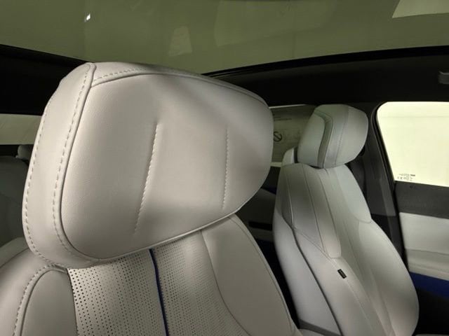 2026 Cadillac OPTIQ Premium Sport - Photo 34