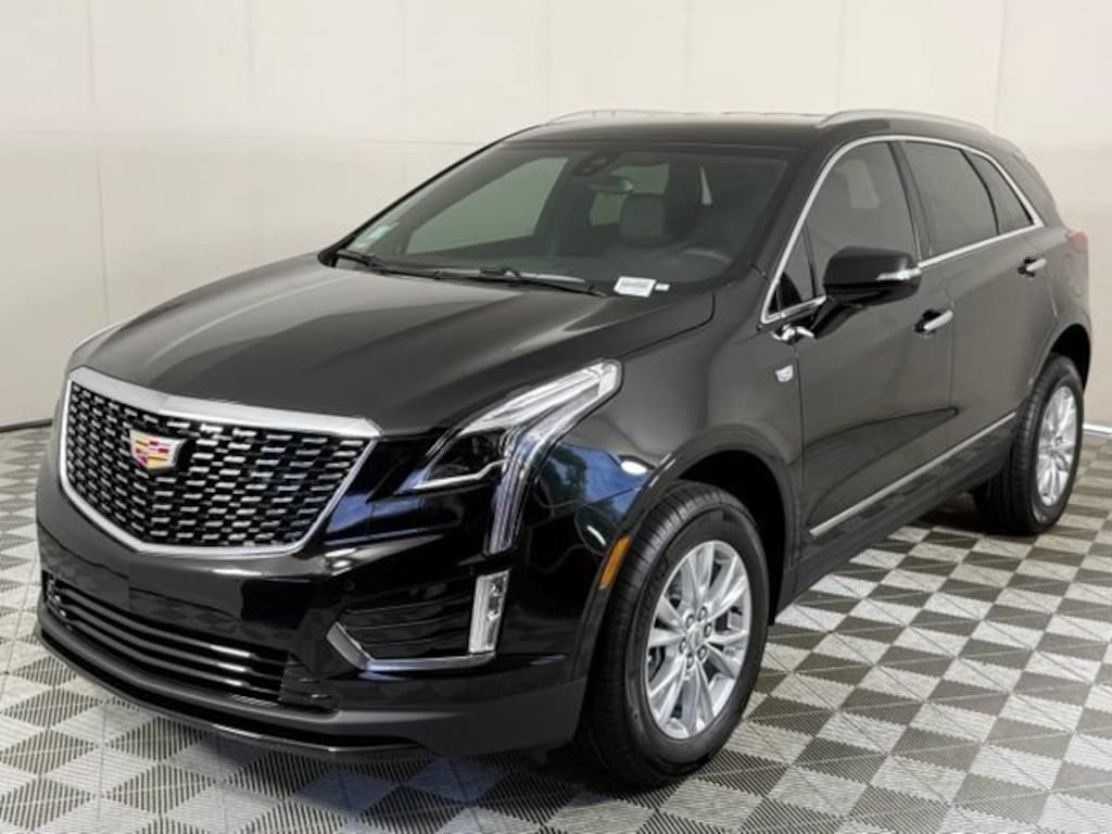 New 2026 CADILLAC XT5 Luxury SUV